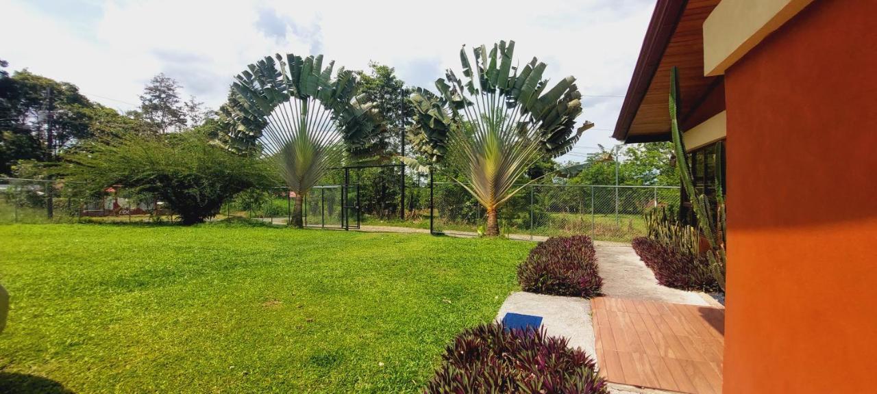 Green Leaf House La Fortuna 外观 照片