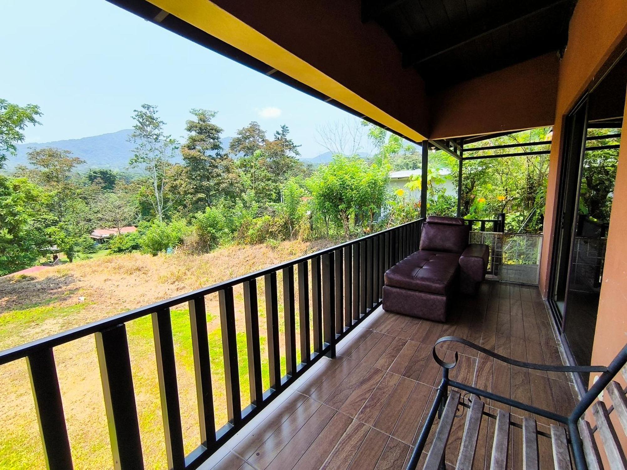 Green Leaf House La Fortuna 外观 照片